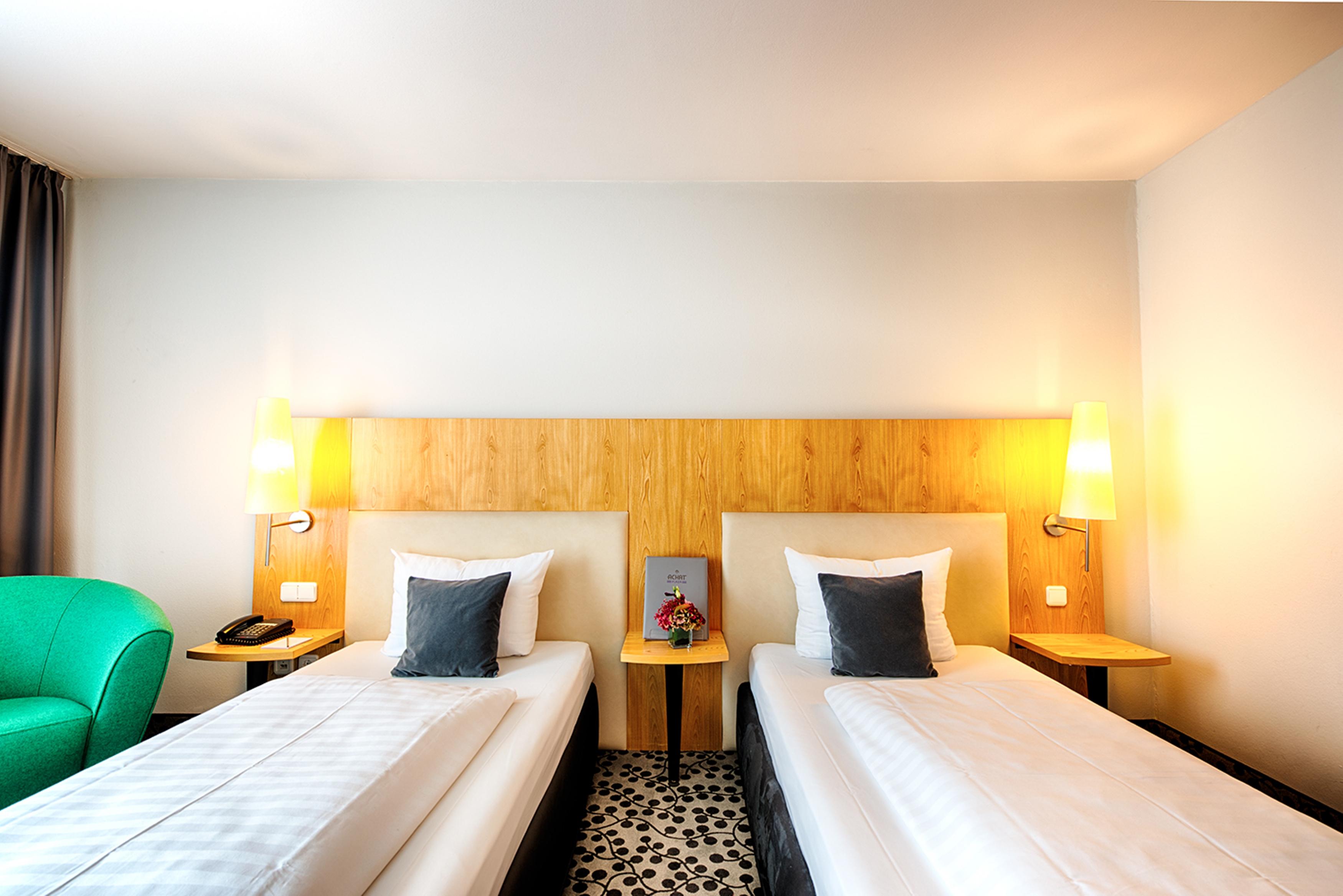 Achat Hotel Offenbach Plaza Экстерьер фото