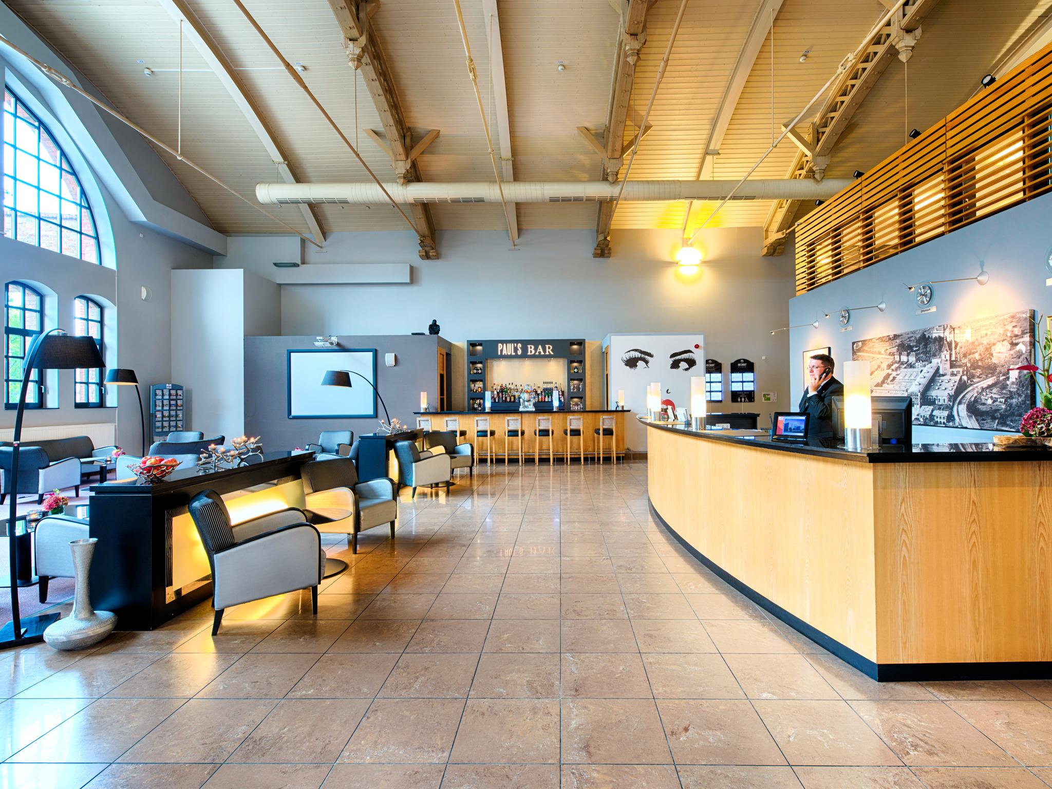Achat Hotel Offenbach Plaza Экстерьер фото